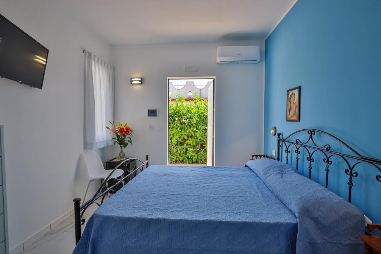 Il Pineto Paestum Food & Rooms מראה חיצוני תמונה